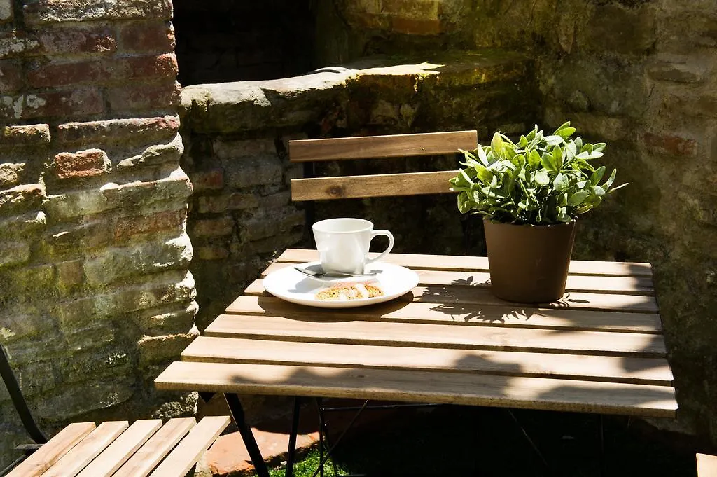 ** Bed & Breakfast Casamia Suite Arezzo Italien