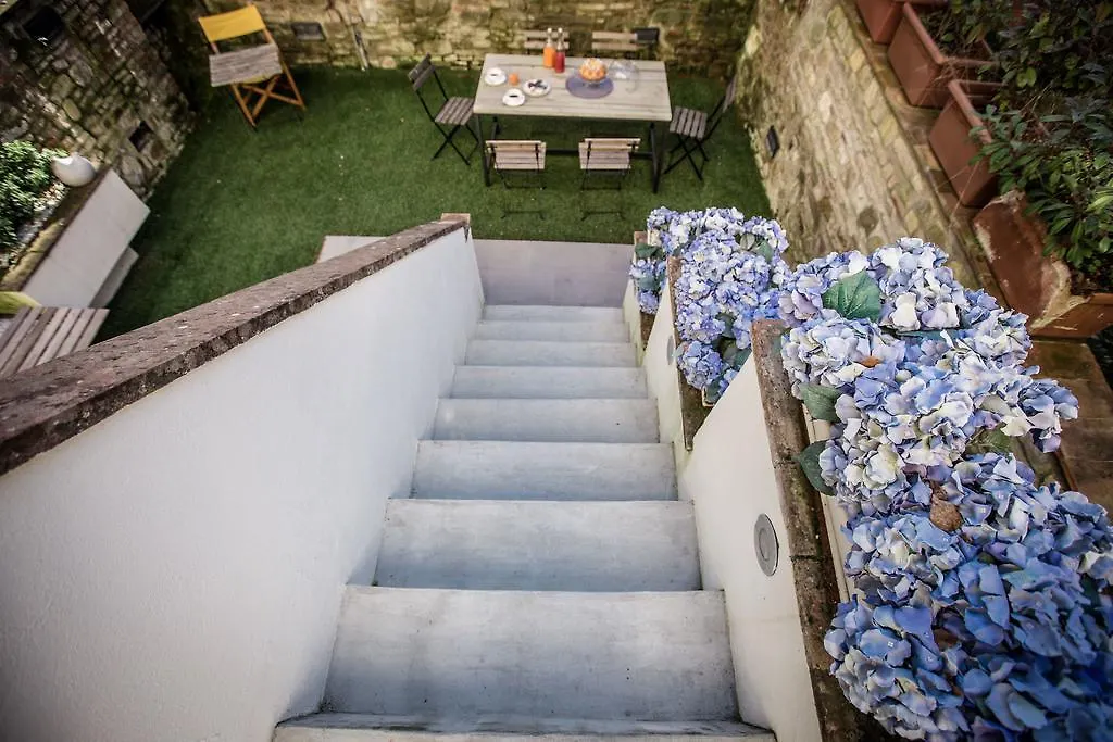 Casamia Suite Arezzo 2*,  Italien