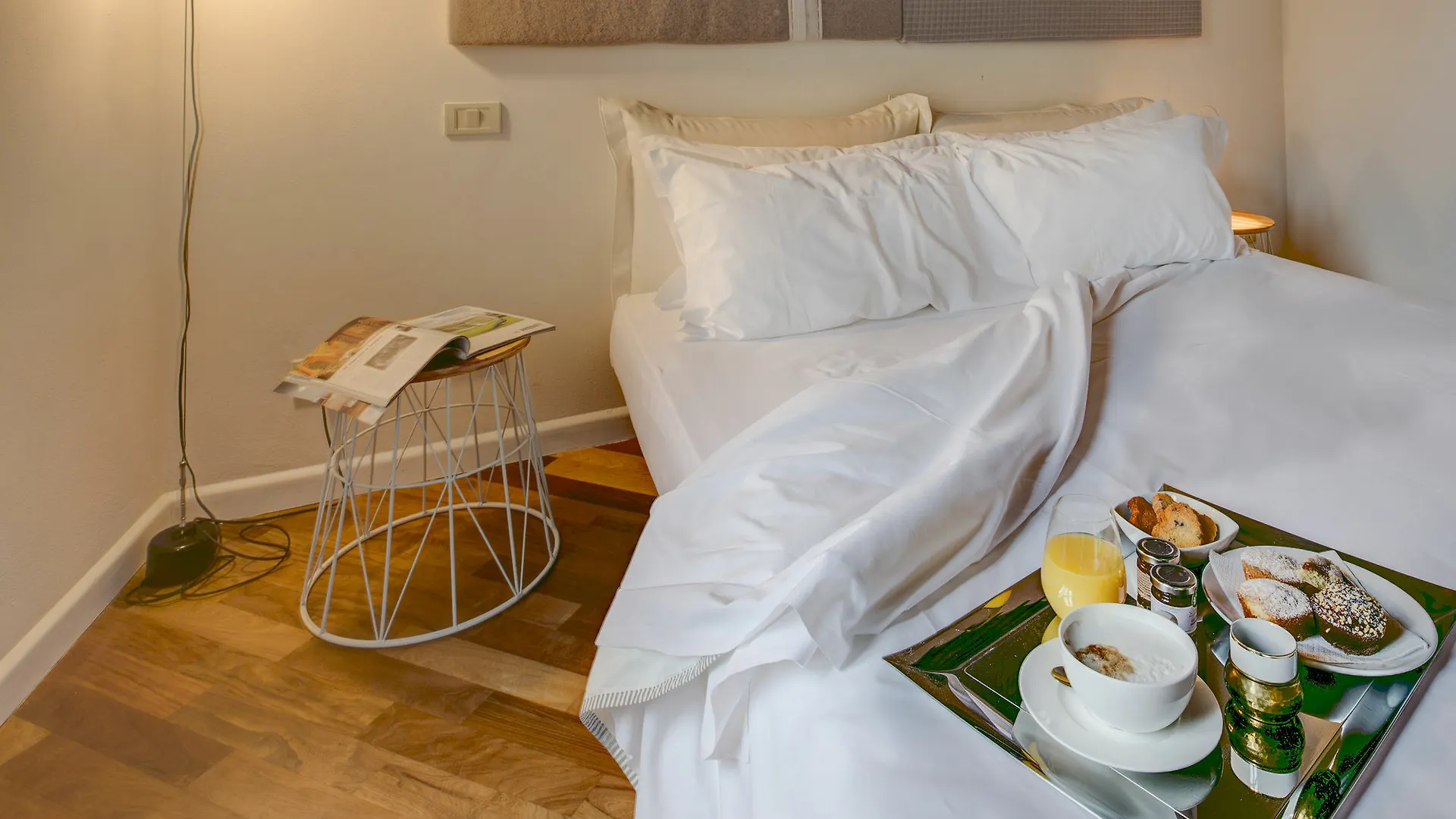 Casamia Suite Arezzo 2*,
